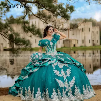 יפה גרין Quinceanrea שמלות 2024 זהב תחרה אפליקציה נוצצת. מקסיקני שכבות כדור שמלת נשף מתוקה 15 16 הנסיכה שמלת מסיבת