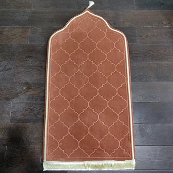 סוף גבוה זמש בולטות משטח התפילה צדודית שטיח הרצפה האסלאמית פולחן מחצלת פולחן מחצלת מחצלת תפילה